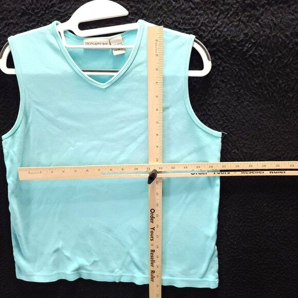 Signature Expressions Womens Tank Top Blue Size Large 100% Cotton Pullover VNeck - Picture 4 of 12